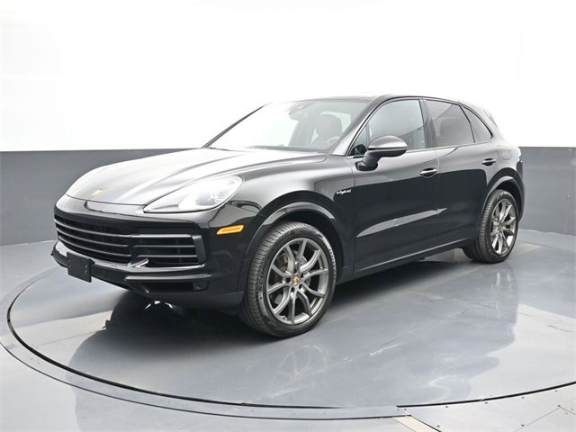 Used 2023 Porsche Cayenne Platinum Edition