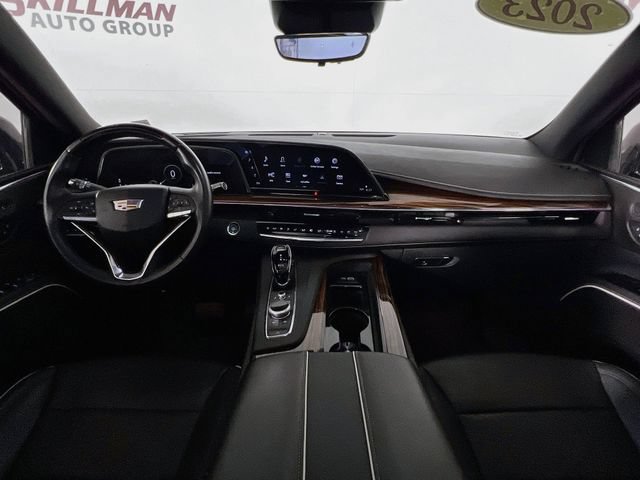 Used 2023 Cadillac Escalade Premium Luxury w/ LPO, Floor Liner Package AWD/4WD image 25