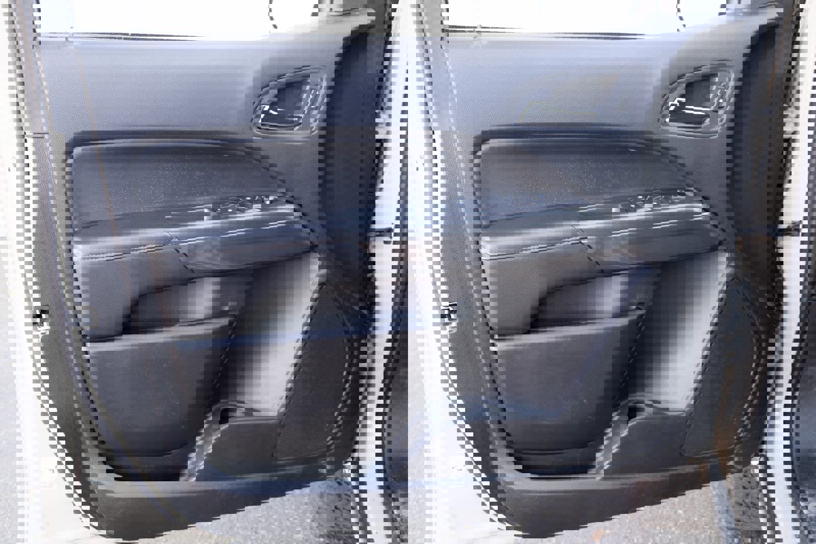 Used 2021 GMC Canyon AT4 image 13