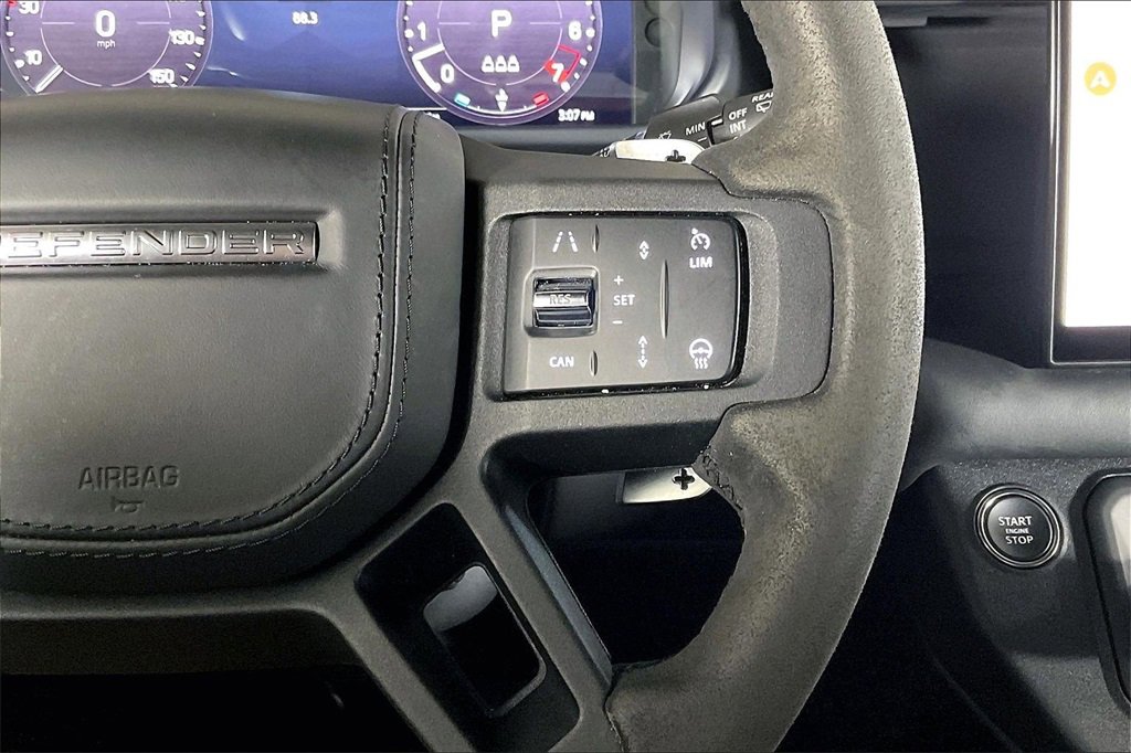 Used 2023 Land Rover Defender 110 V8 image 19