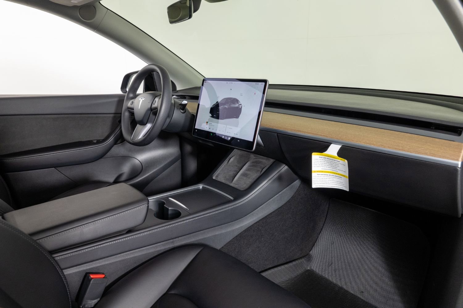Used 2022 Tesla Model Y Performance AWD/4WD image 27