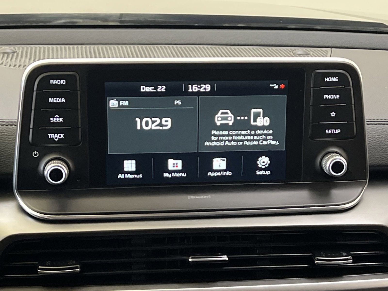 Used 2021 Kia Telluride S image 18