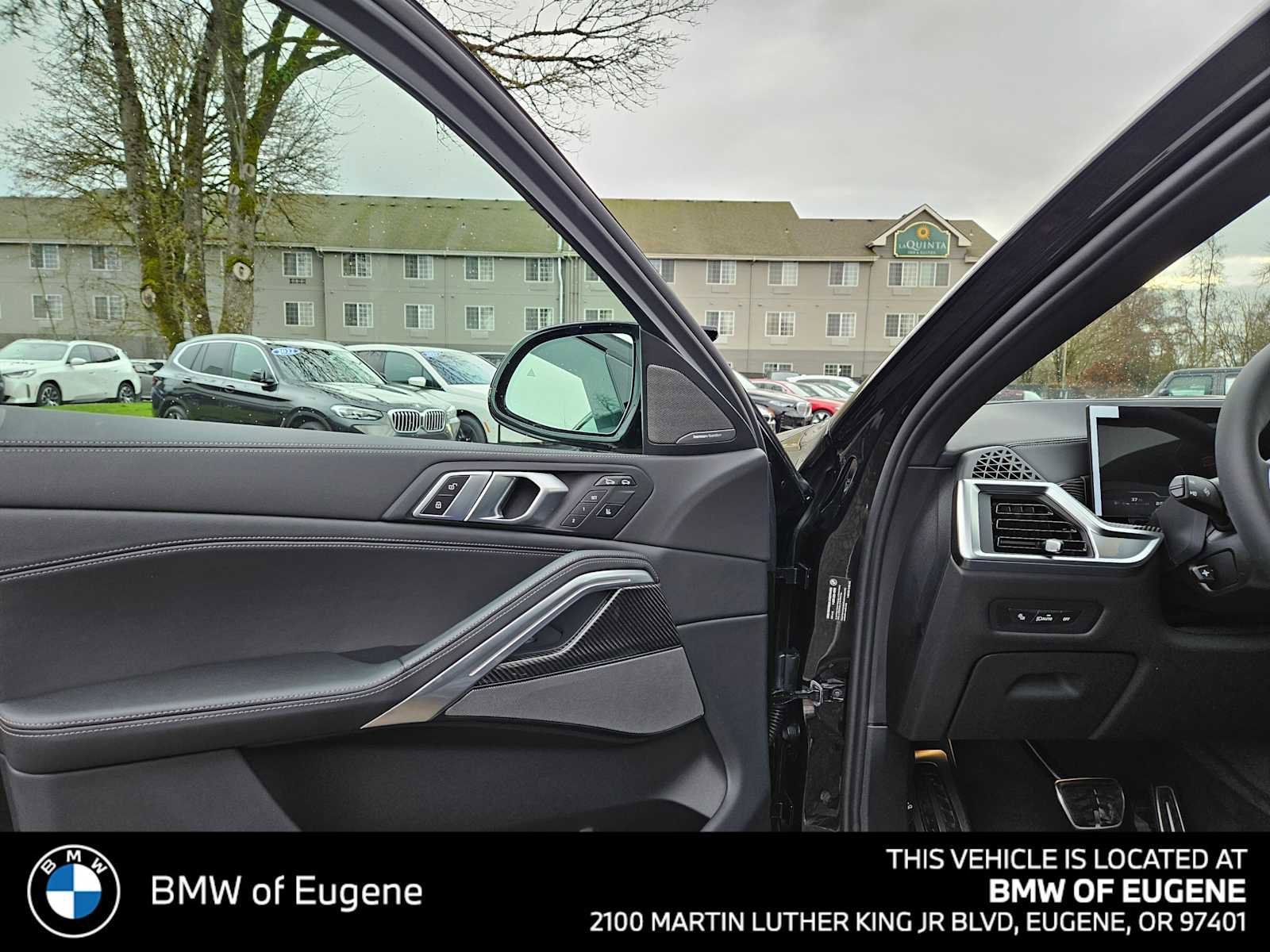 New 2026 BMW X6 M60i w/ Parking Assistance Package image 23