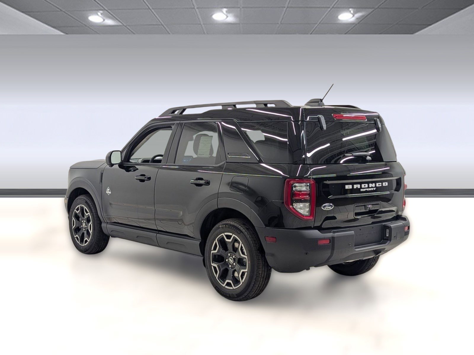 New 2025 Ford Bronco Sport Outer Banks w/ Outer Banks Tech Package+ image 2