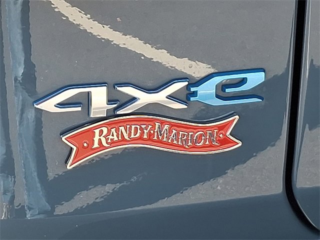 Used 2024 Jeep Wrangler Unlimited Sahara w/ Technology Group image 30