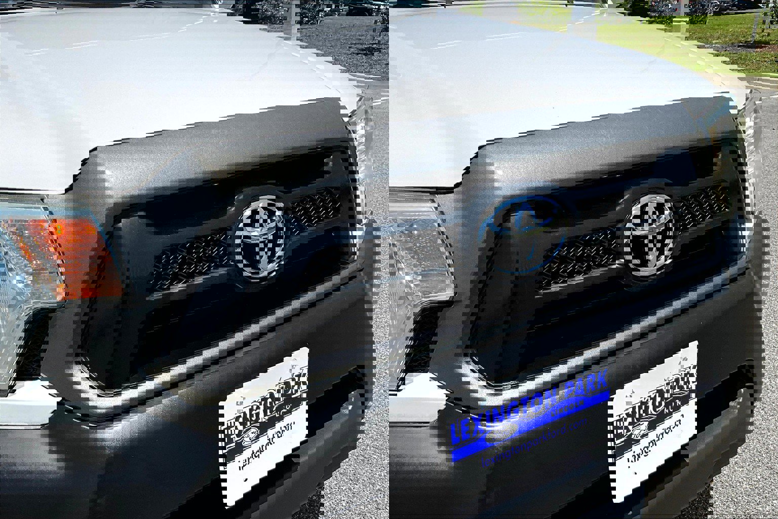 Used 2015 Toyota Tacoma PreRunner w/ Convenience Package RWD image 31