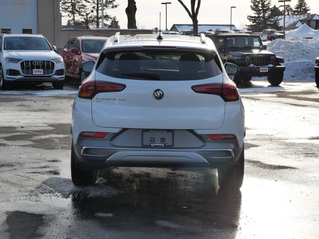 Used 2022 Buick Encore GX Essence w/ Experience Buick Package image 7