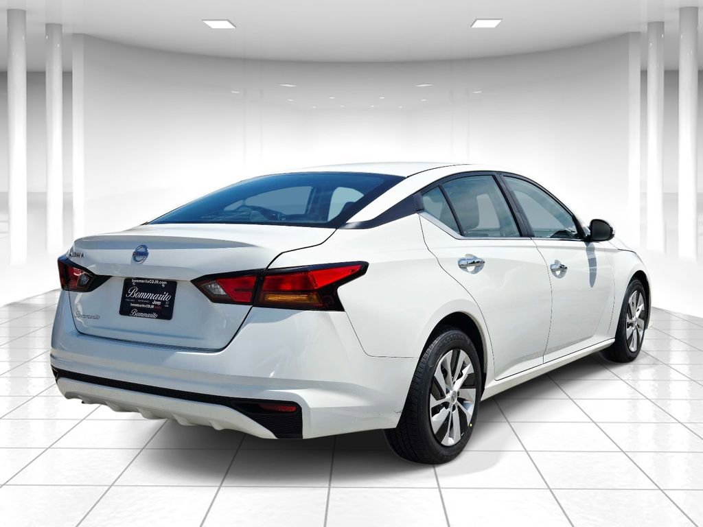 Used 2022 Nissan Altima 2.5 S FWD image 3