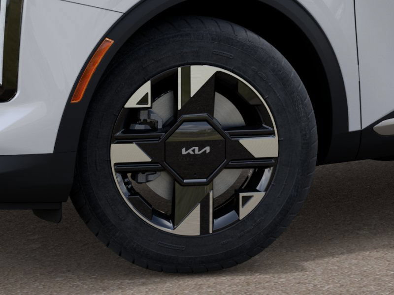 New 2026 Kia Sportage LX FWD image 9