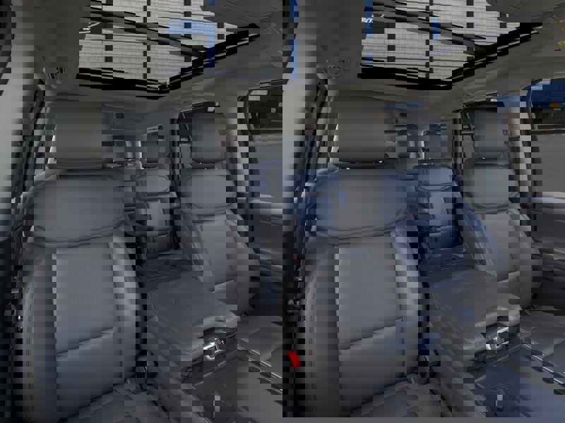 New 2026 Ford Expedition Active image 10