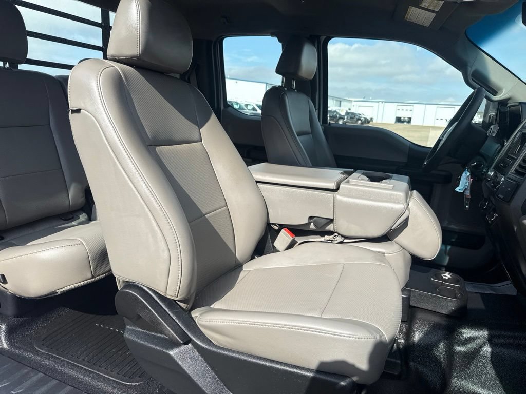 Used 2019 Ford F550 4x4 SuperCab Super Duty image 38