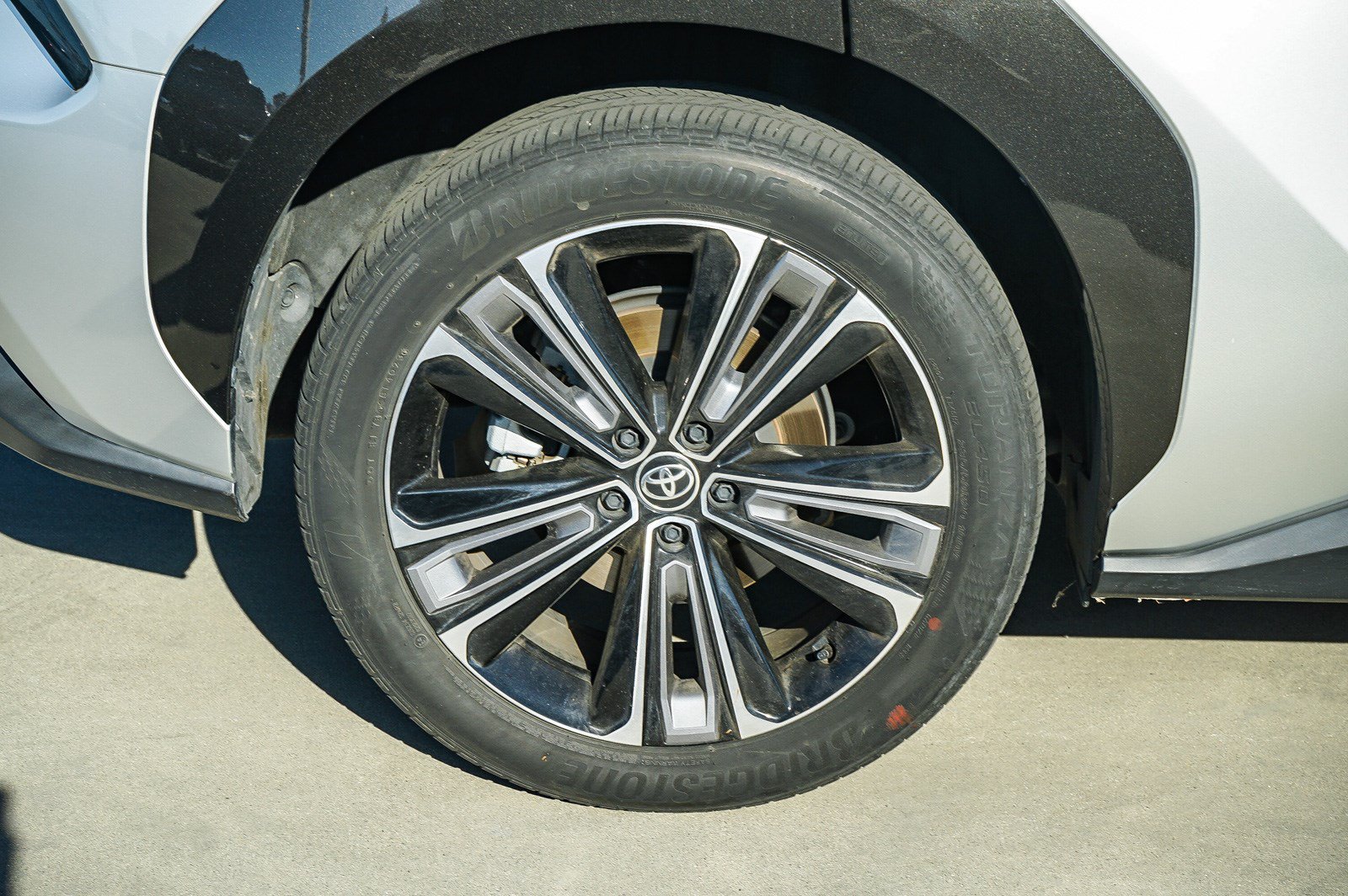 Certified 2023 Toyota bZ4X FWD image 9