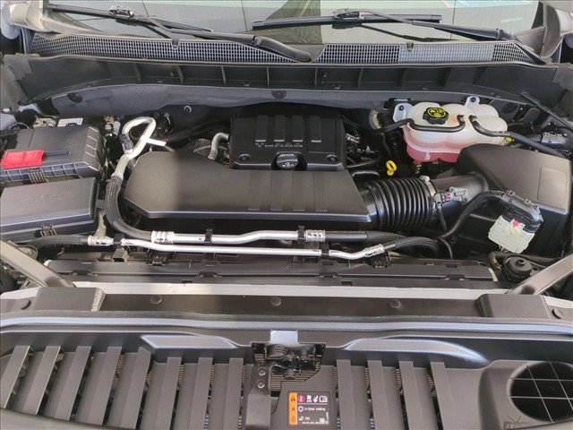 Used 2024 Chevrolet Silverado 1500 Custom w/ LPO, Dark Essentials Package AWD/4WD image 23