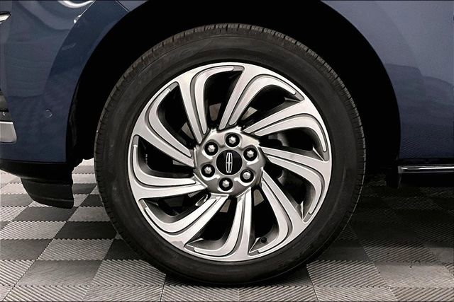 Used 2023 Lincoln Navigator L Reserve image 9