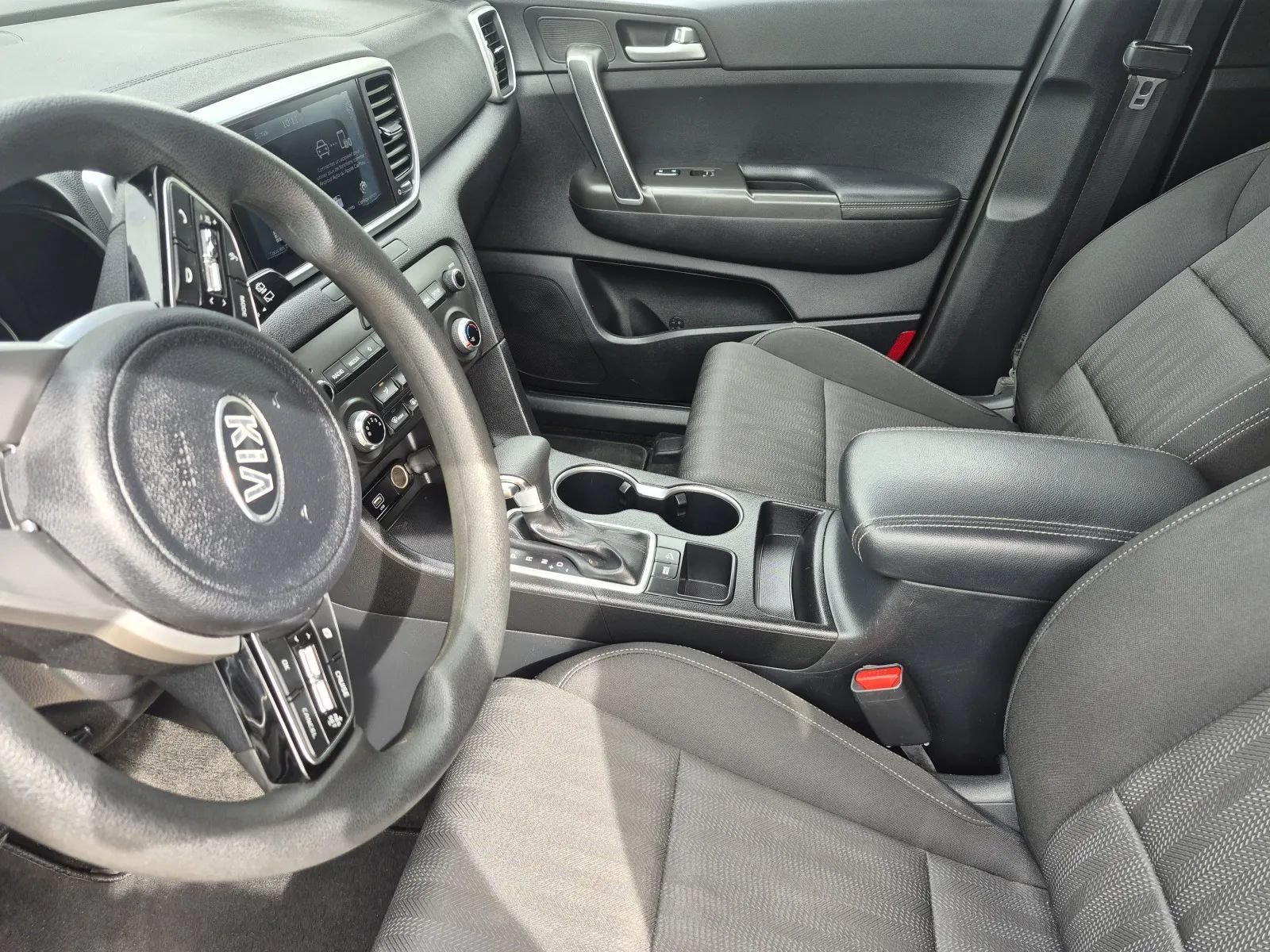 Used 2020 Kia Sportage LX FWD image 14