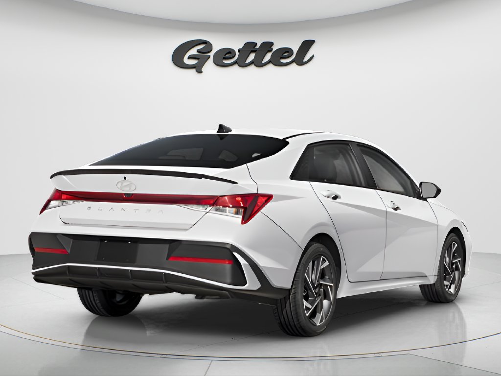 Certified 2026 Hyundai Elantra Sport w/ Cargo Package FWD image 4