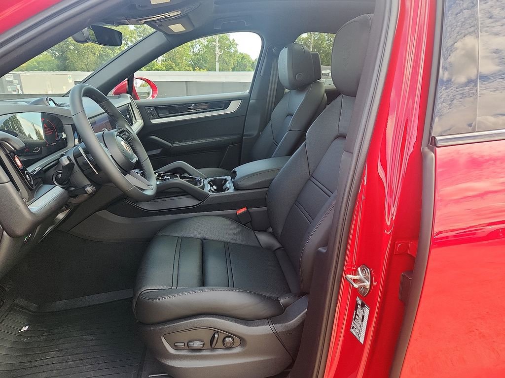 New 2026 Porsche Cayenne Coupe image 5