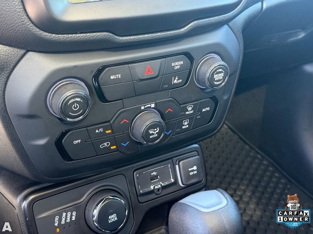 Certified 2023 Jeep Renegade Altitude w/ Sun/Sound Group image 21