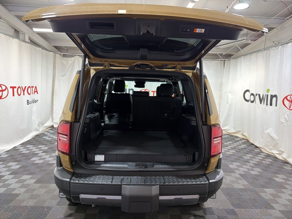 Used 2024 Toyota Land Cruiser image 16