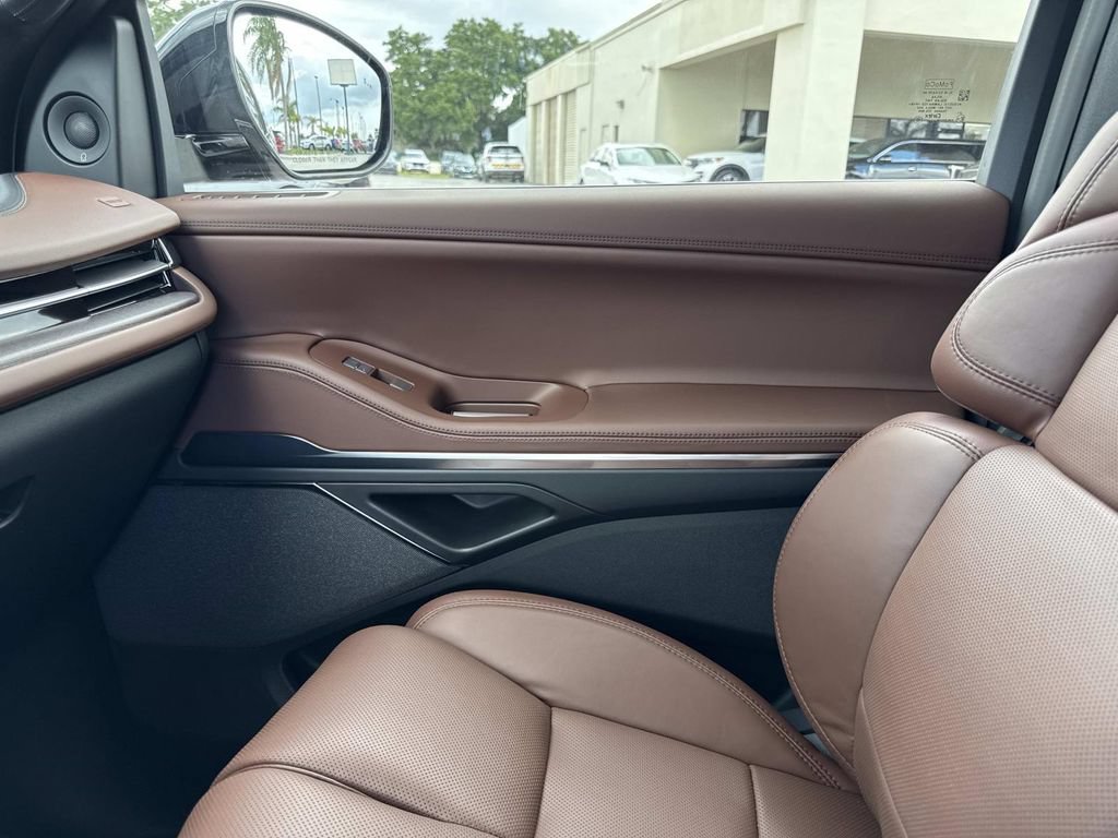 New 2026 Lincoln Navigator L Reserve AWD/4WD image 24
