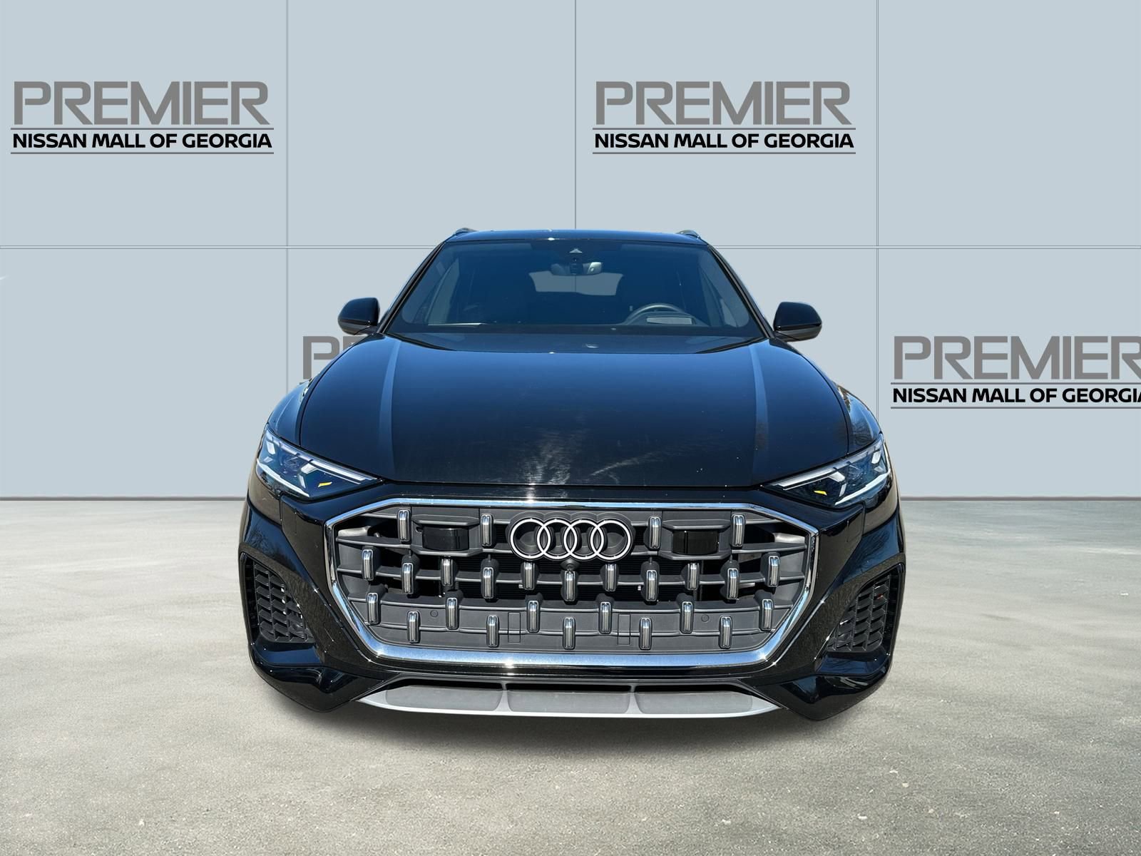 Used 2024 Audi Q8 Prestige image 2