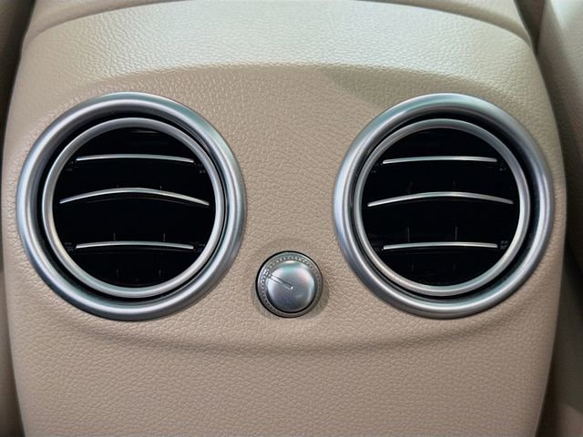 Used 2021 Mercedes-Benz GLC 300 4MATIC image 27