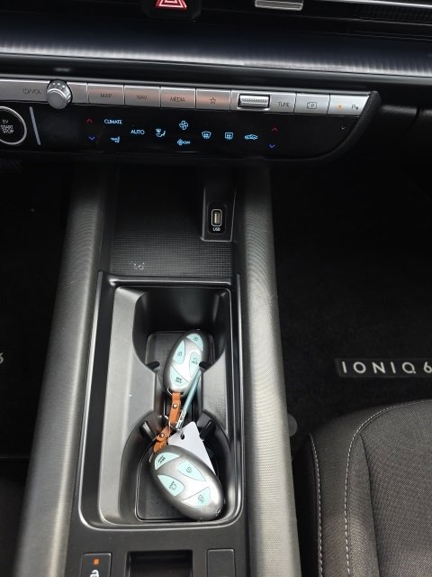 Certified 2024 Hyundai Ioniq 6 SE image 18