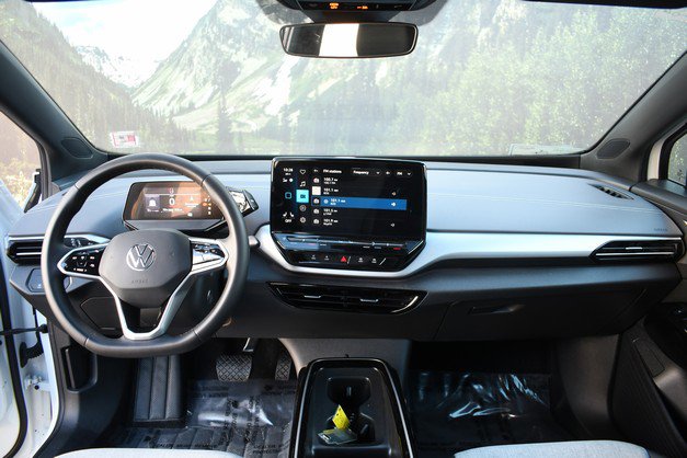 Used 2023 Volkswagen ID.4 Pro image 18