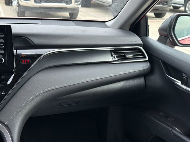 Used 2024 Toyota Camry SE image 17