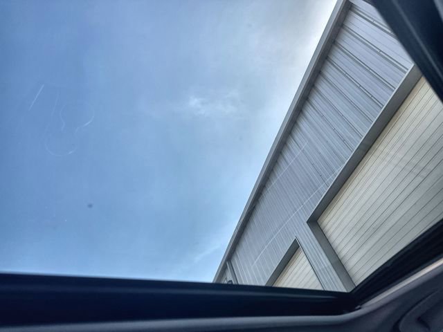 Used 2024 Toyota Camry LE w/ Convenience Package image 30