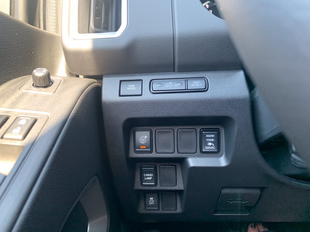 Used 2025 Nissan Frontier SV w/ SV Convenience Package RWD image 20