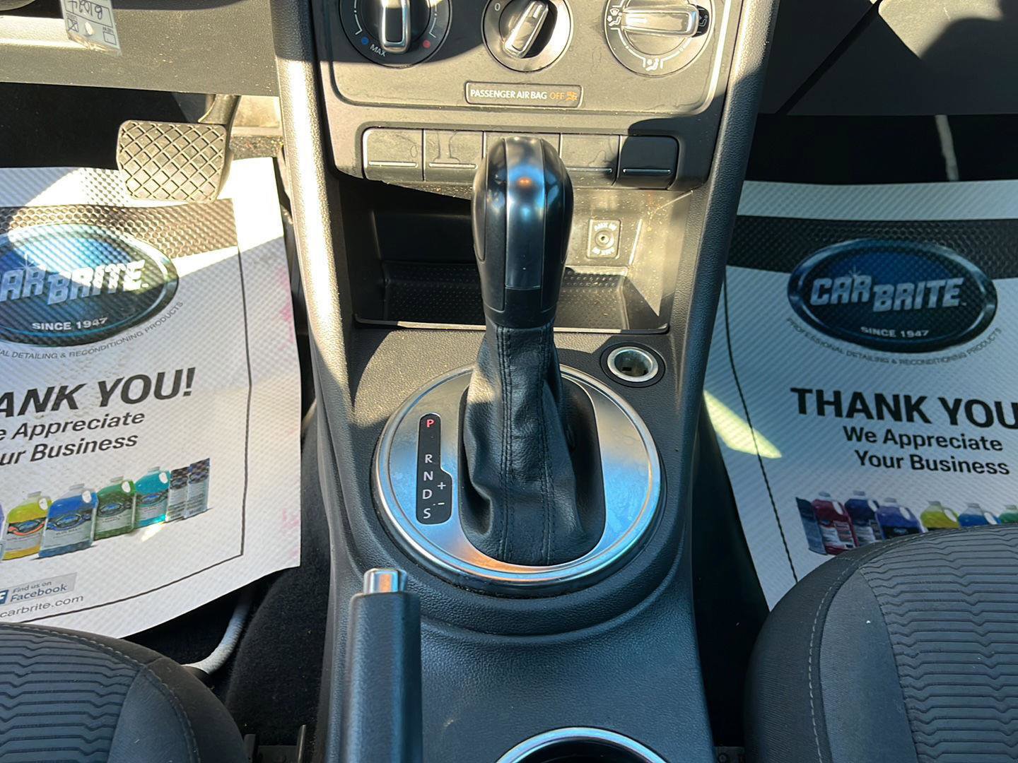 Used 2014 Volkswagen Beetle 2.5 image 20