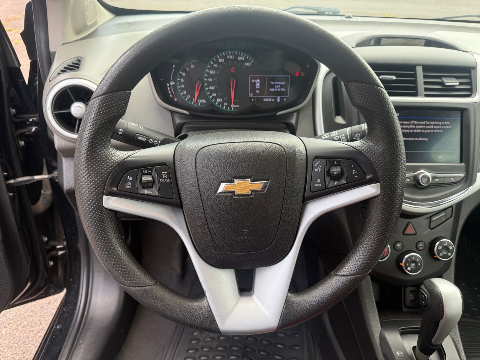 Used 2020 Chevrolet Sonic LT FWD image 9