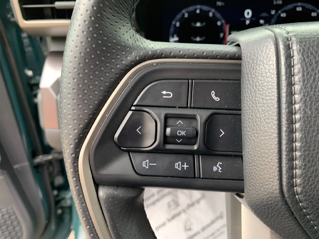 Used 2025 Toyota 4Runner TRD Off-Road AWD/4WD image 27