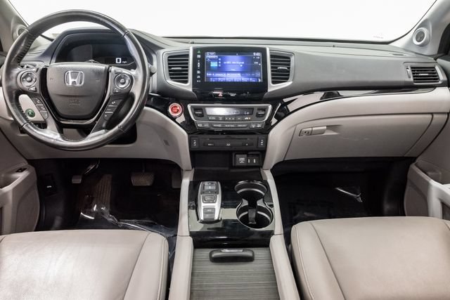Used 2016 Honda Pilot Touring image 34