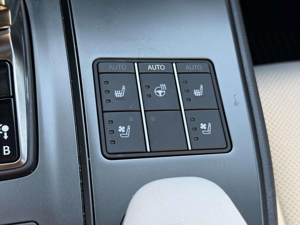 Used 2025 Lexus UX 300h AWD w/ Accessory Package (Z1) image 26