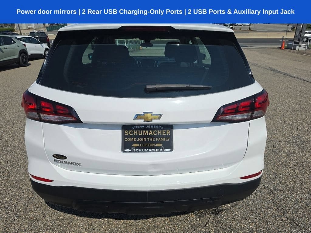 Used 2023 Chevrolet Equinox LS FWD image 5