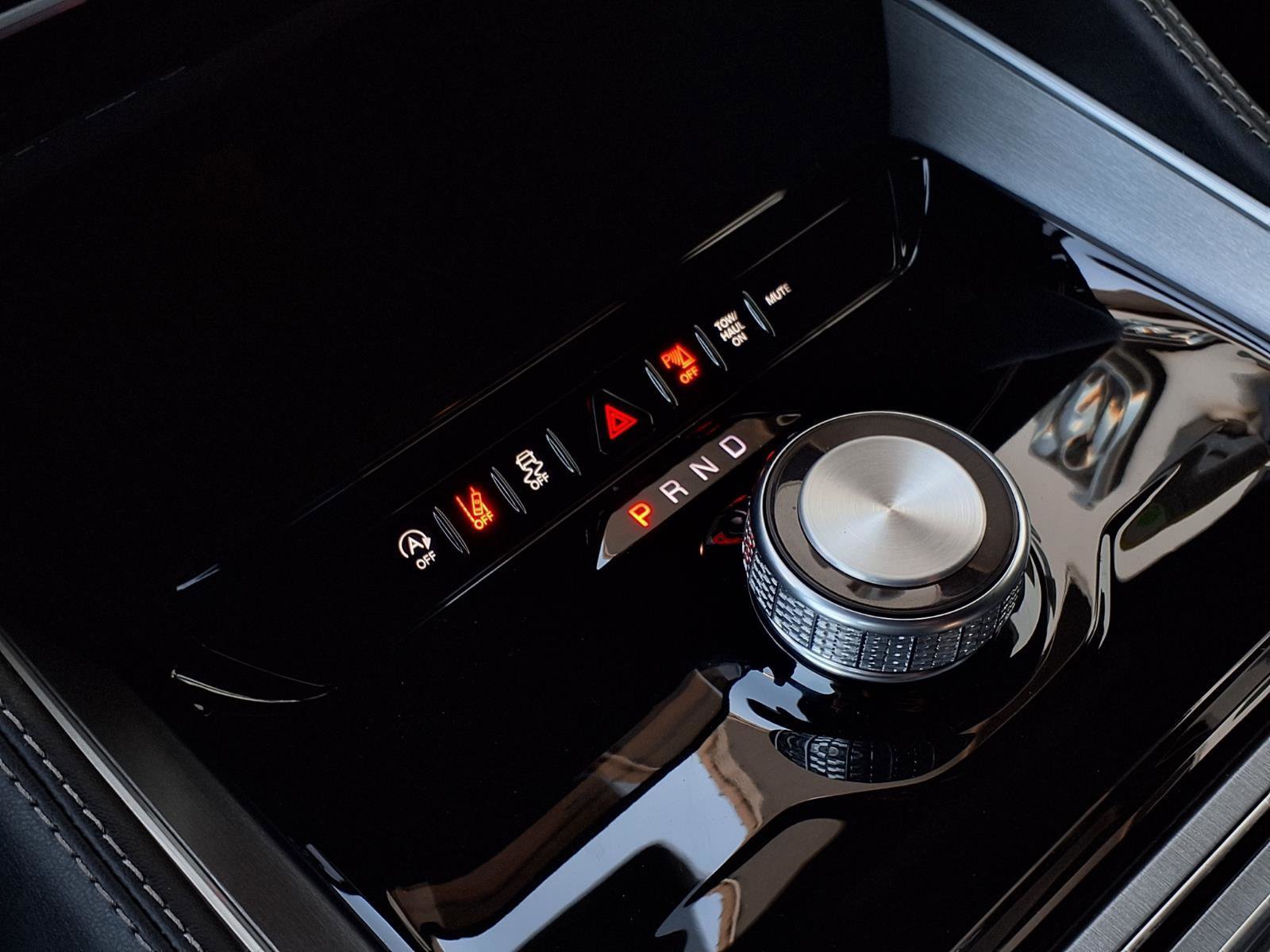 New 2026 Jeep Grand Wagoneer 2WD image 15