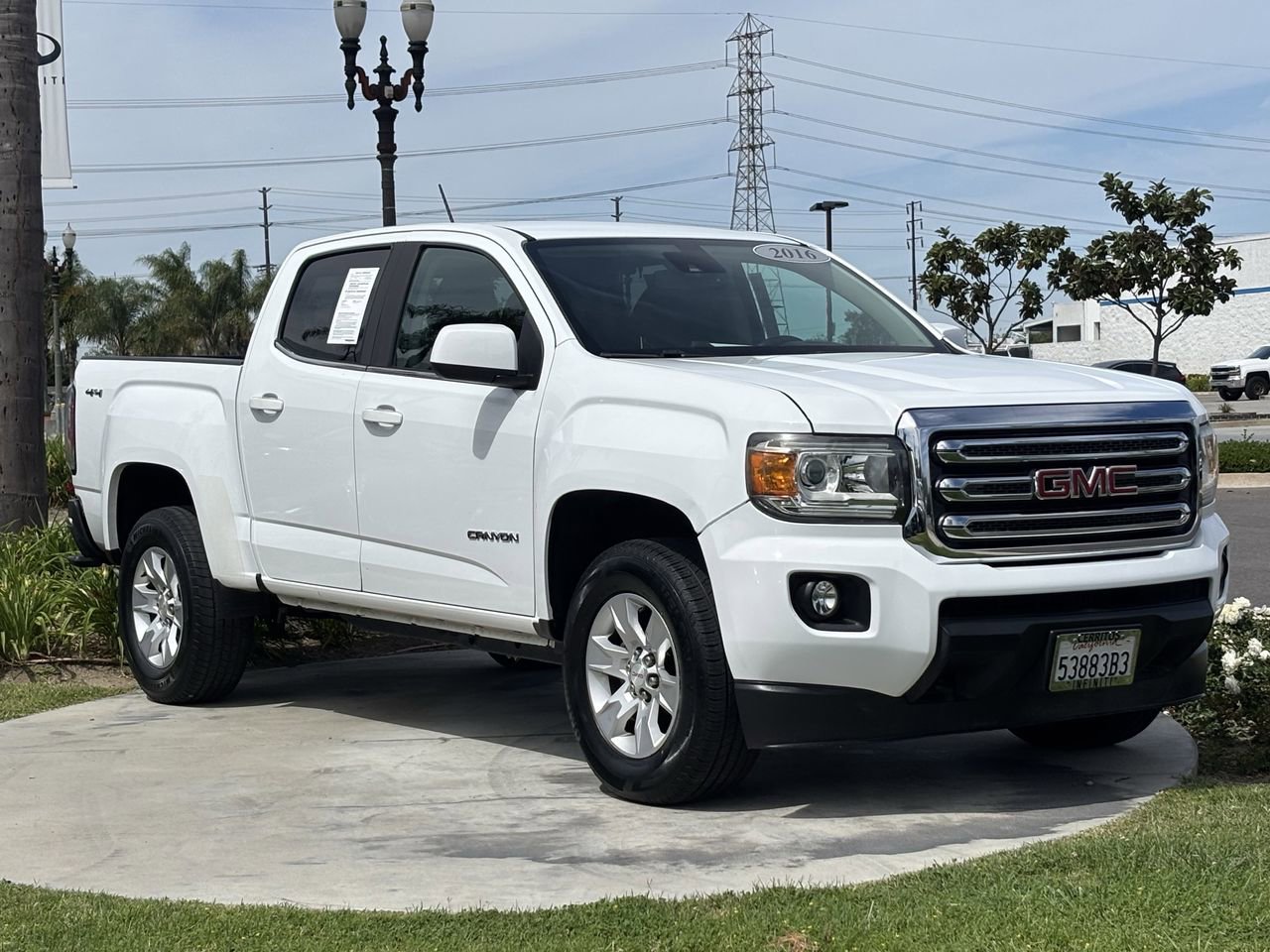 Used 2016 GMC Canyon SLE w/ SLE Convenience Package image 6
