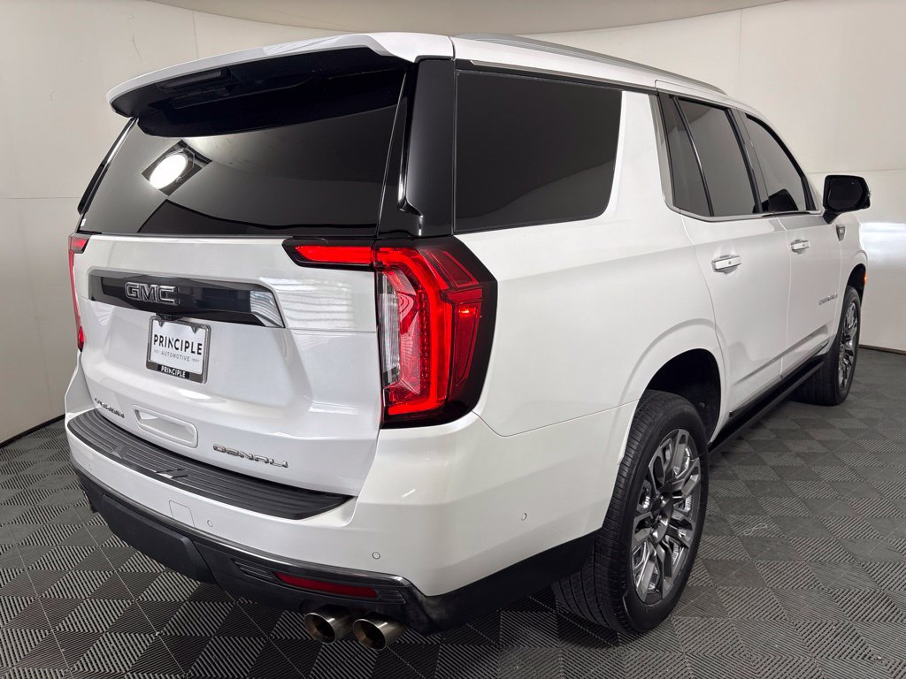 Used 2023 GMC Yukon Denali Ultimate AWD/4WD image 5