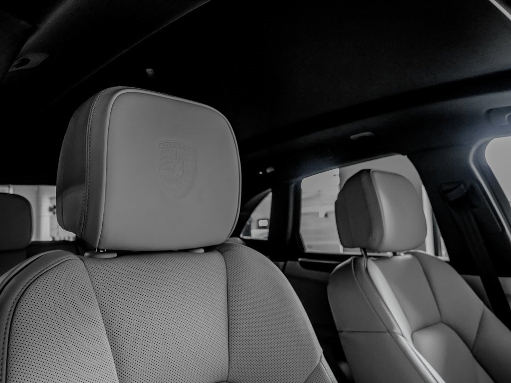 New 2026 Porsche Macan S image 29