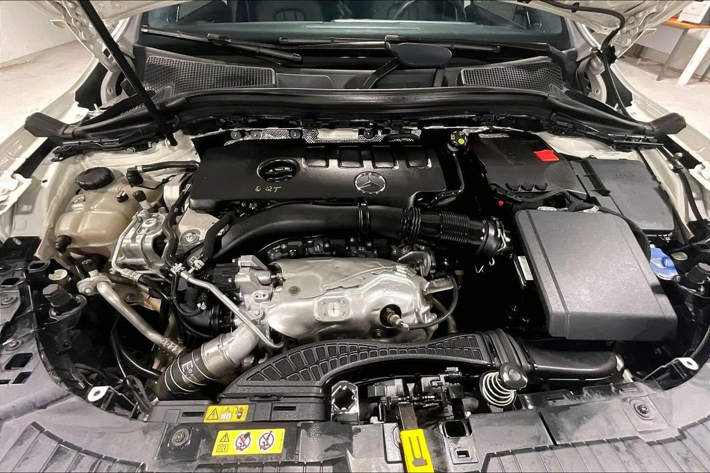 Used 2021 Mercedes-Benz GLA 250 image 12