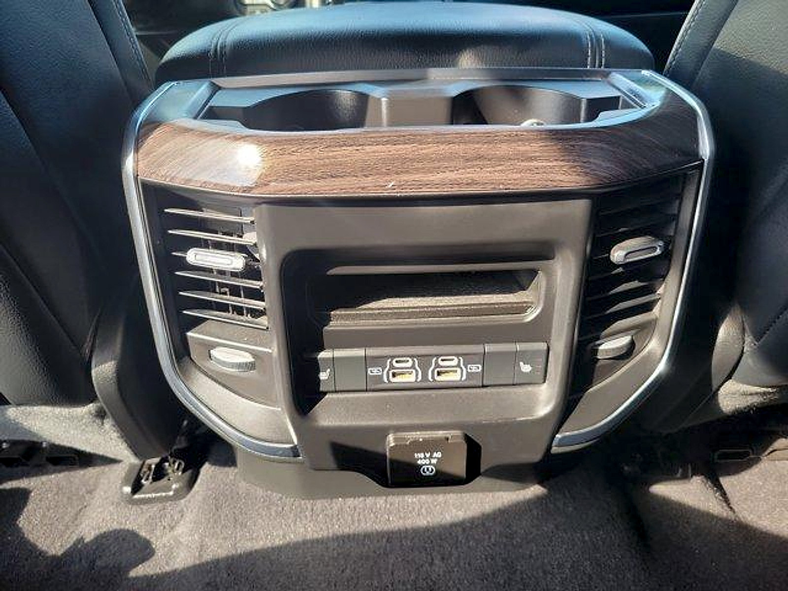 Used 2026 RAM 1500 Laramie w/ Laramie Preferred Package AWD/4WD image 19
