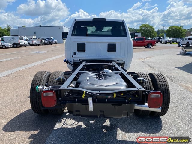 New 2026 RAM 3500 Tradesman w/ Chrome Appearance Group A AWD/4WD image 4