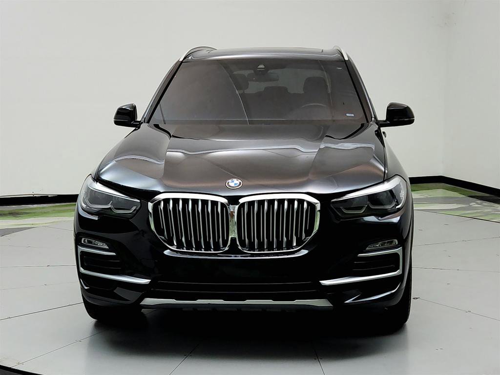 Used 2019 BMW X5 xDrive40i w/ Premium Package 2 AWD/4WD image 2