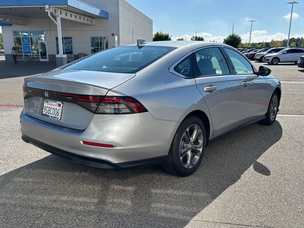 Used 2023 Honda Accord EX image 5