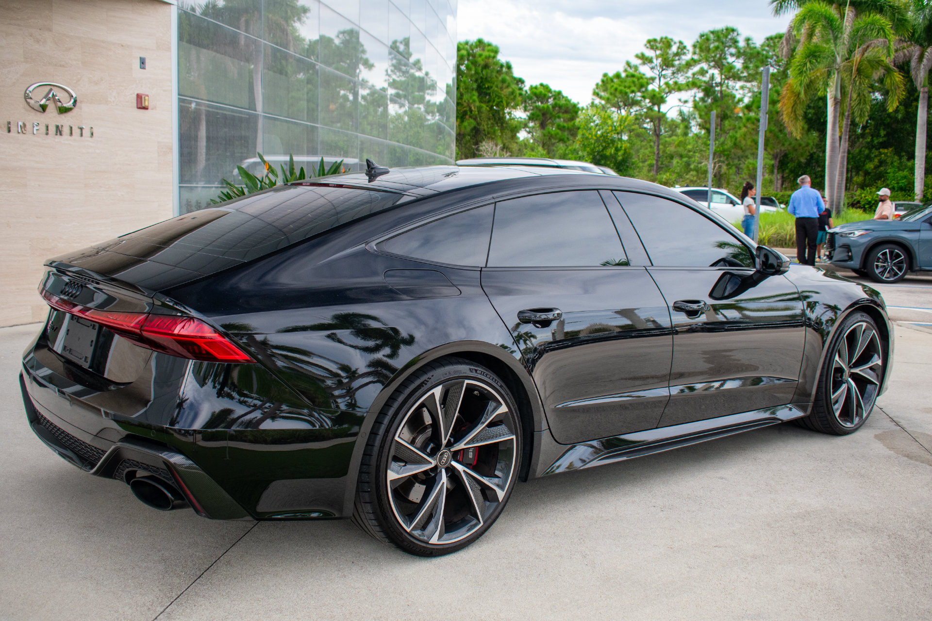 Used 2021 Audi RS 7 Sportback w/ Carbon Optic Package AWD/4WD image 10