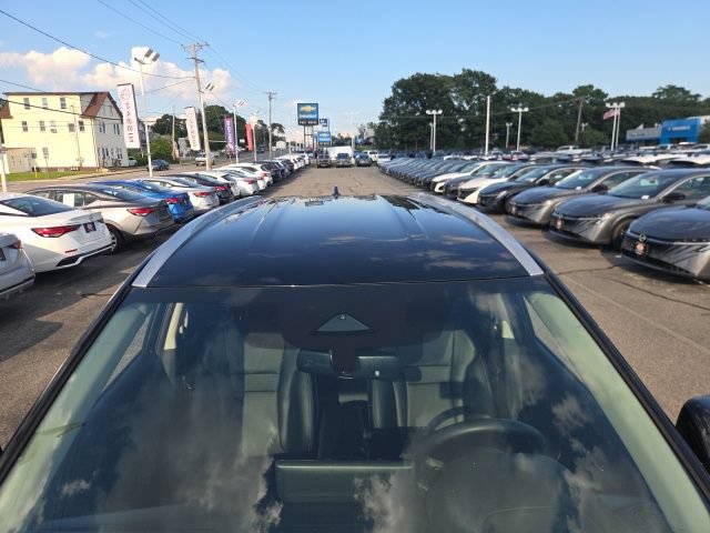 Used 2026 Nissan Rogue SL AWD/4WD image 3