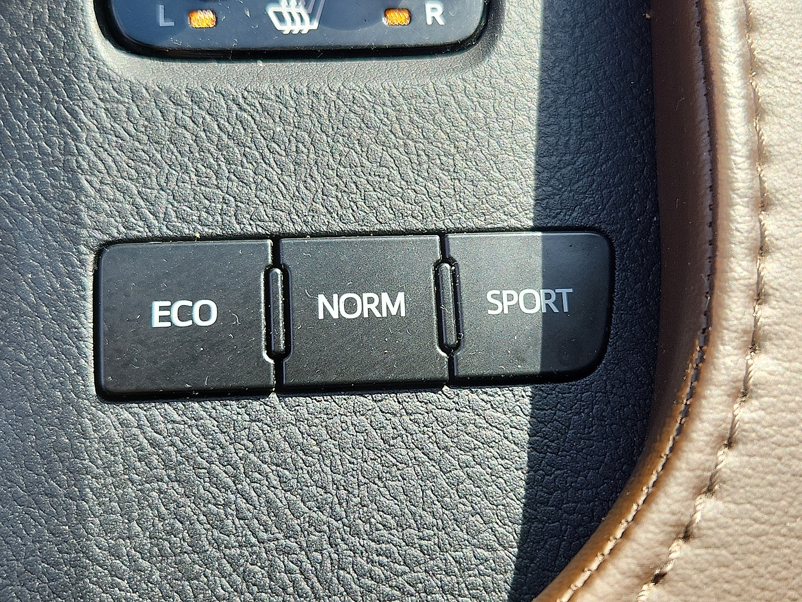Used 2015 Toyota Avalon XLE Touring FWD image 24