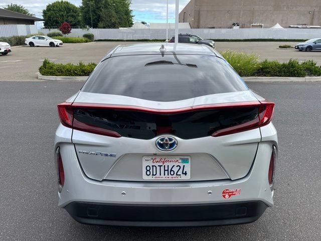 Used 2017 Toyota Prius Prime Advanced w/ Carpet Mat Package FWD image 6